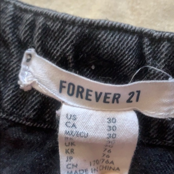 🦋 high waisted black mom jeans - Picture 3 of 3